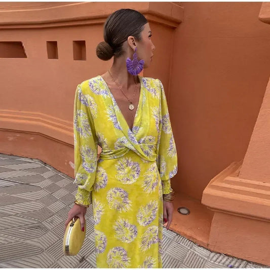 שמלת מידי צהובה- שקד